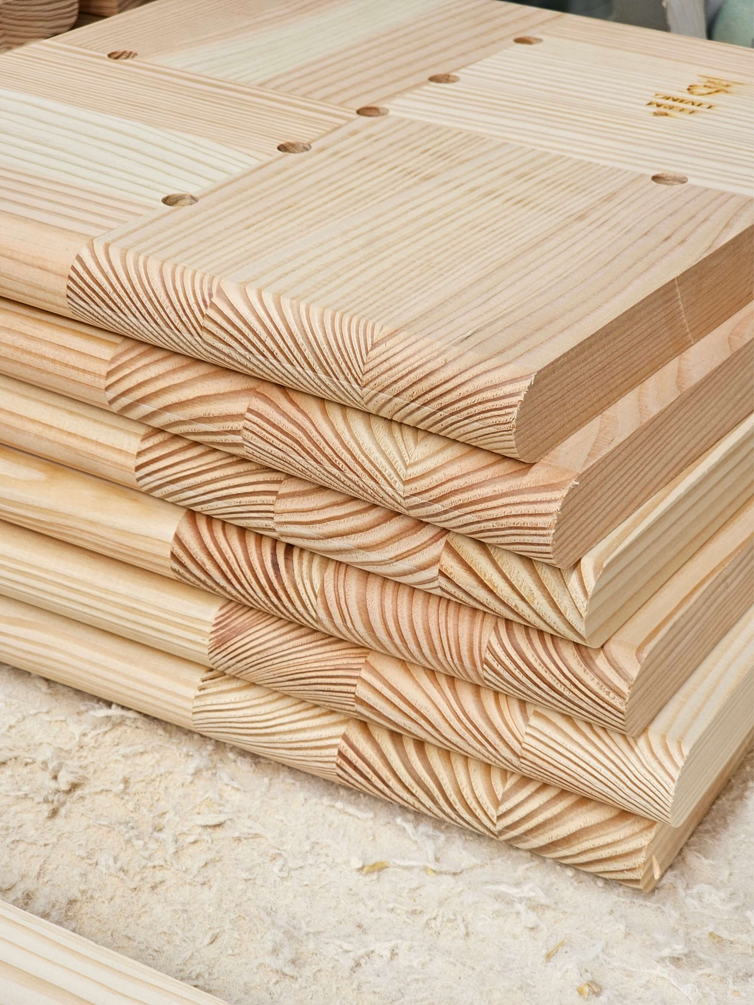 Material-Douglas-Fir-in-Designer-Products-Flexhouse-9