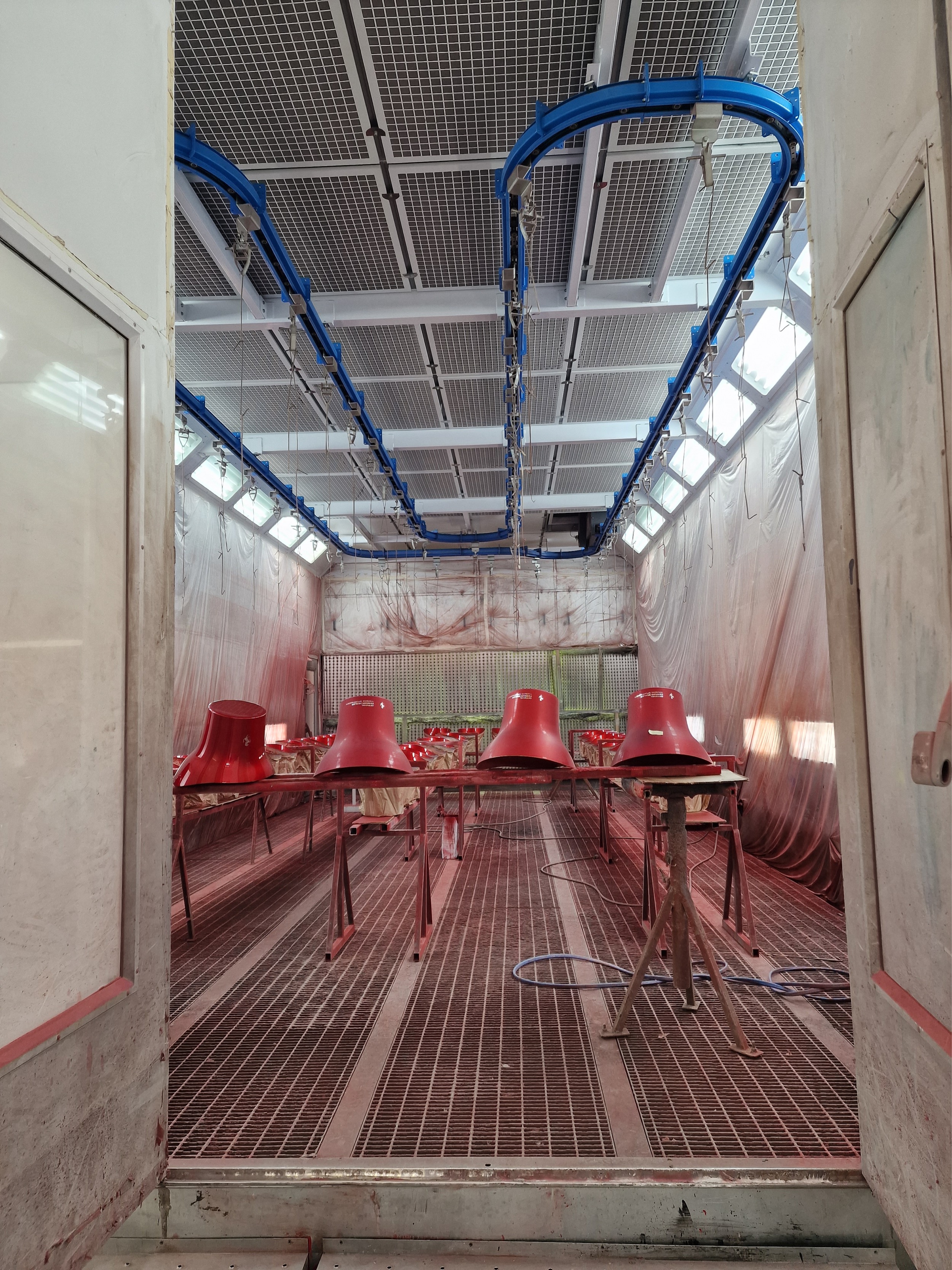 Production-of-Ferrari-Cooler-Flexhouse-37