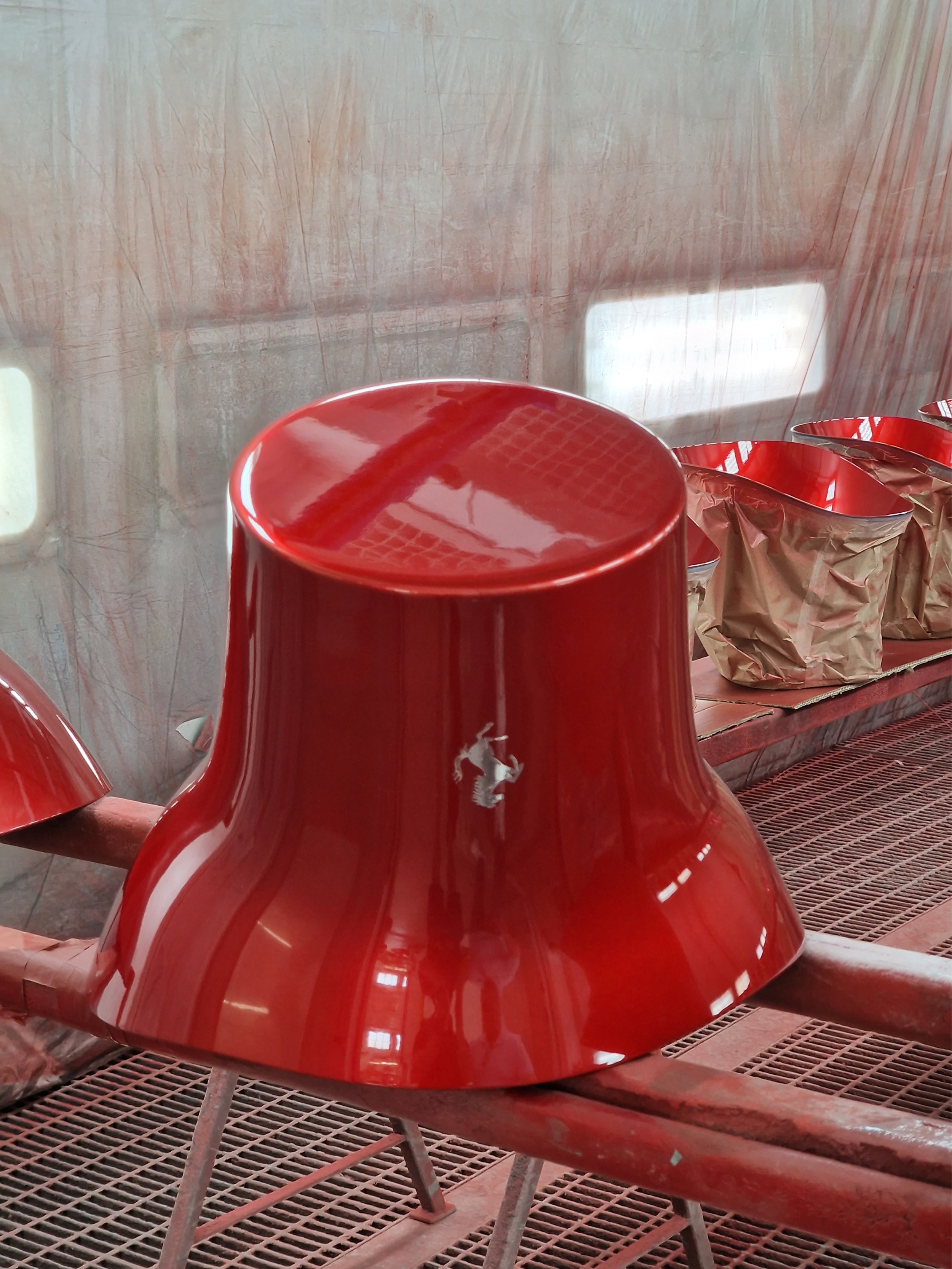 Production-of-Ferrari-Cooler-Flexhouse-39