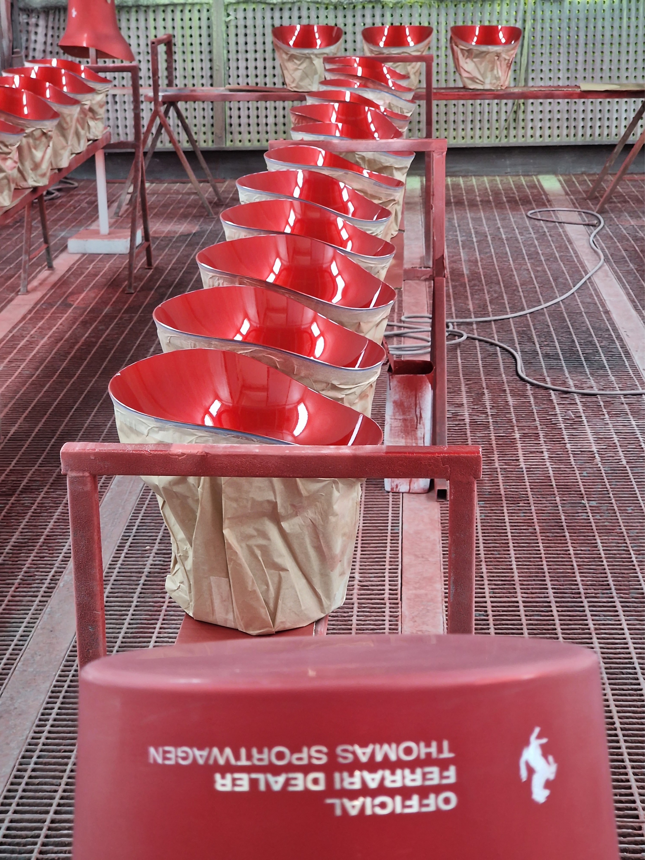 Production-of-Ferrari-Cooler-Flexhouse-40