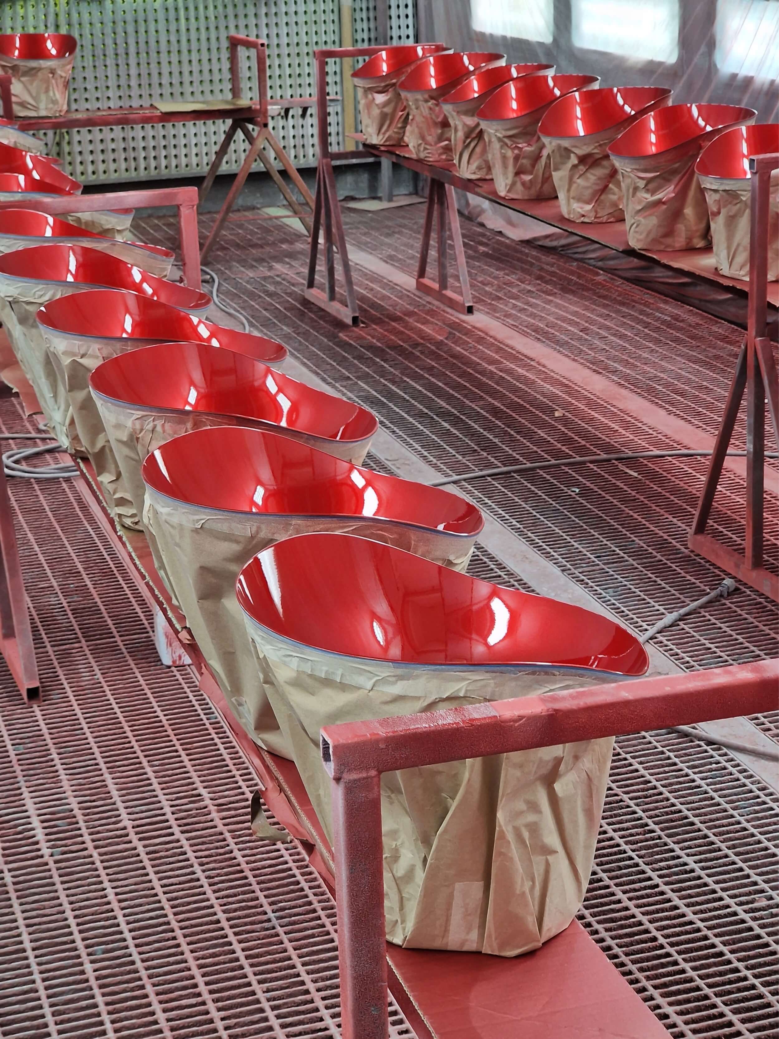 Production-of-Ferrari-Cooler-Flexhouse-42