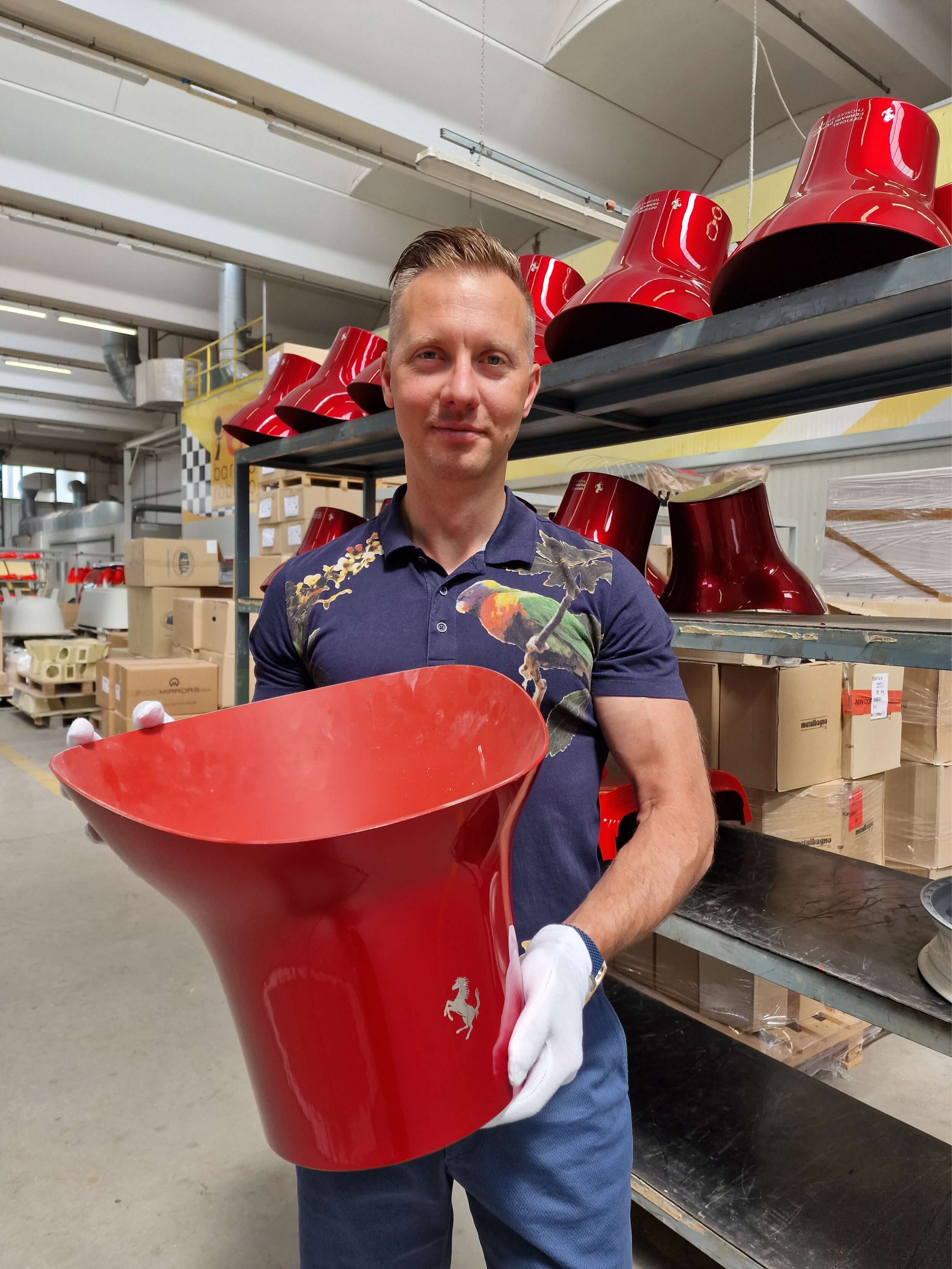 Production-of-Ferrari-Cooler-Flexhouse-47