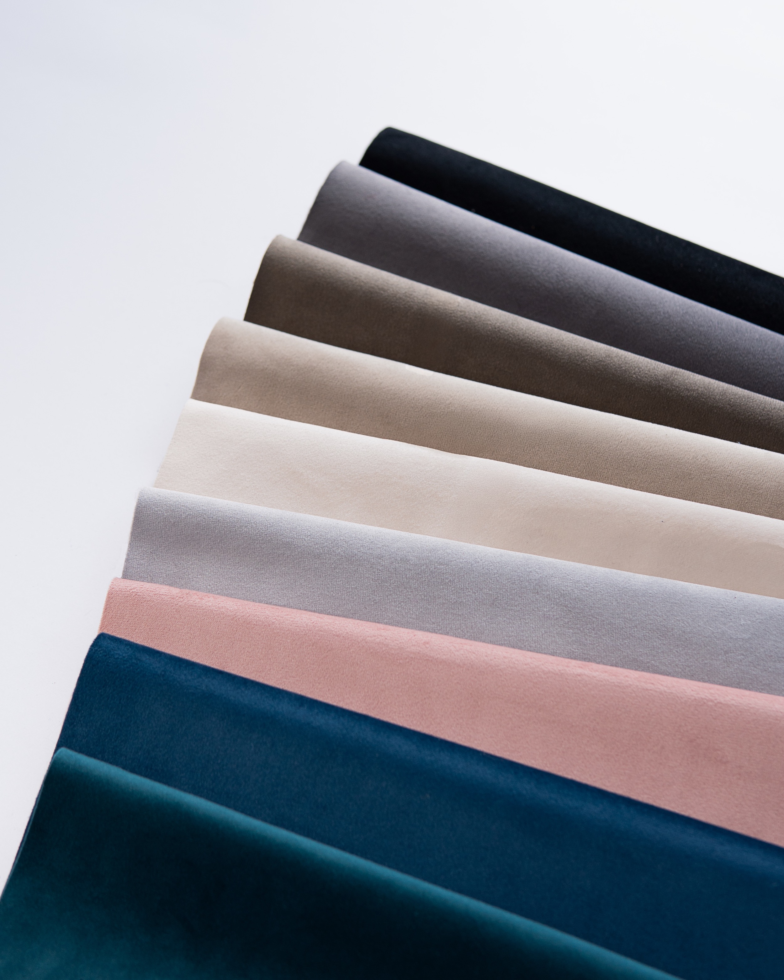 Velvet-3-flexhouse-Mirasol-Chair