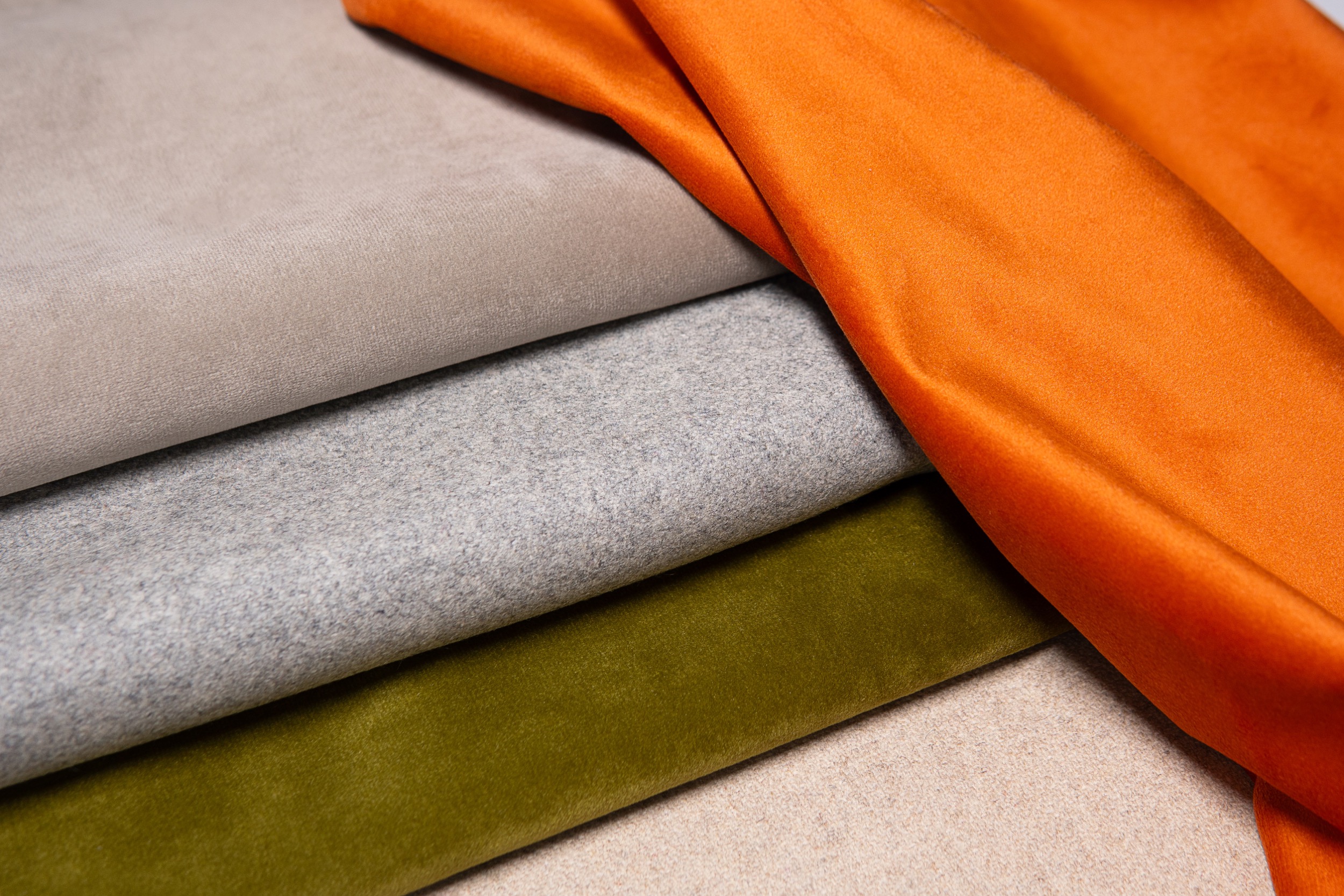 Wool and Velvet 4 flexhouse Mirasol Chair